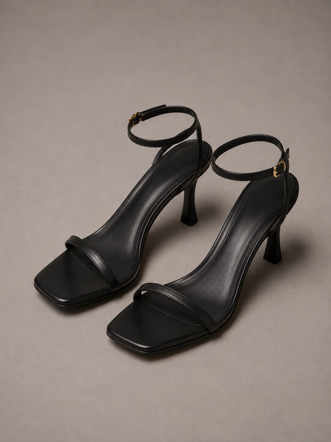 Nera Strappy Heeled Sandal in black